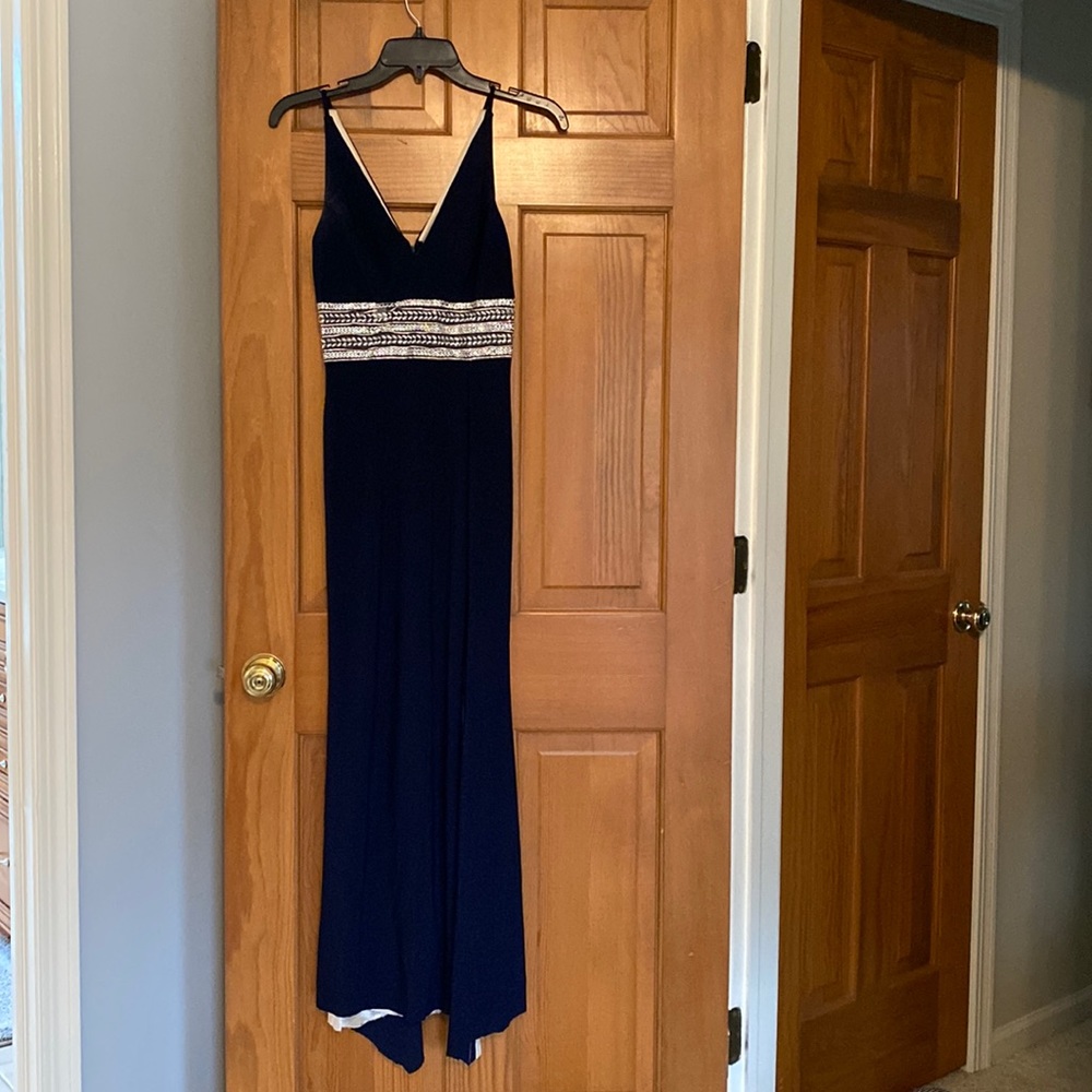 Embellished waist v neck dress